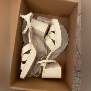 Reformation white / cream block shoe. Perfect wedding shoe.